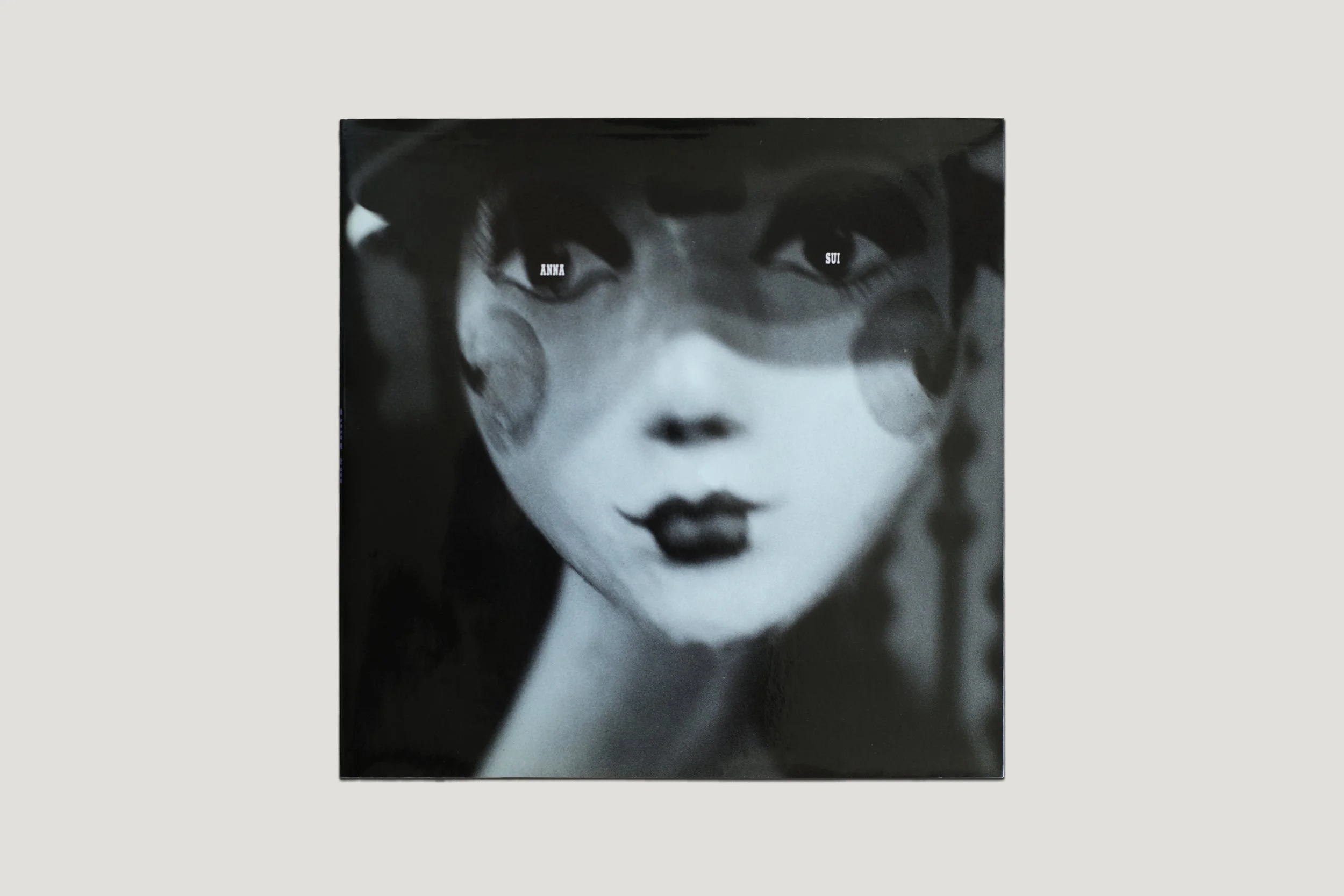 Claire Wilcox ーVivienne Westwood — Ocha Books